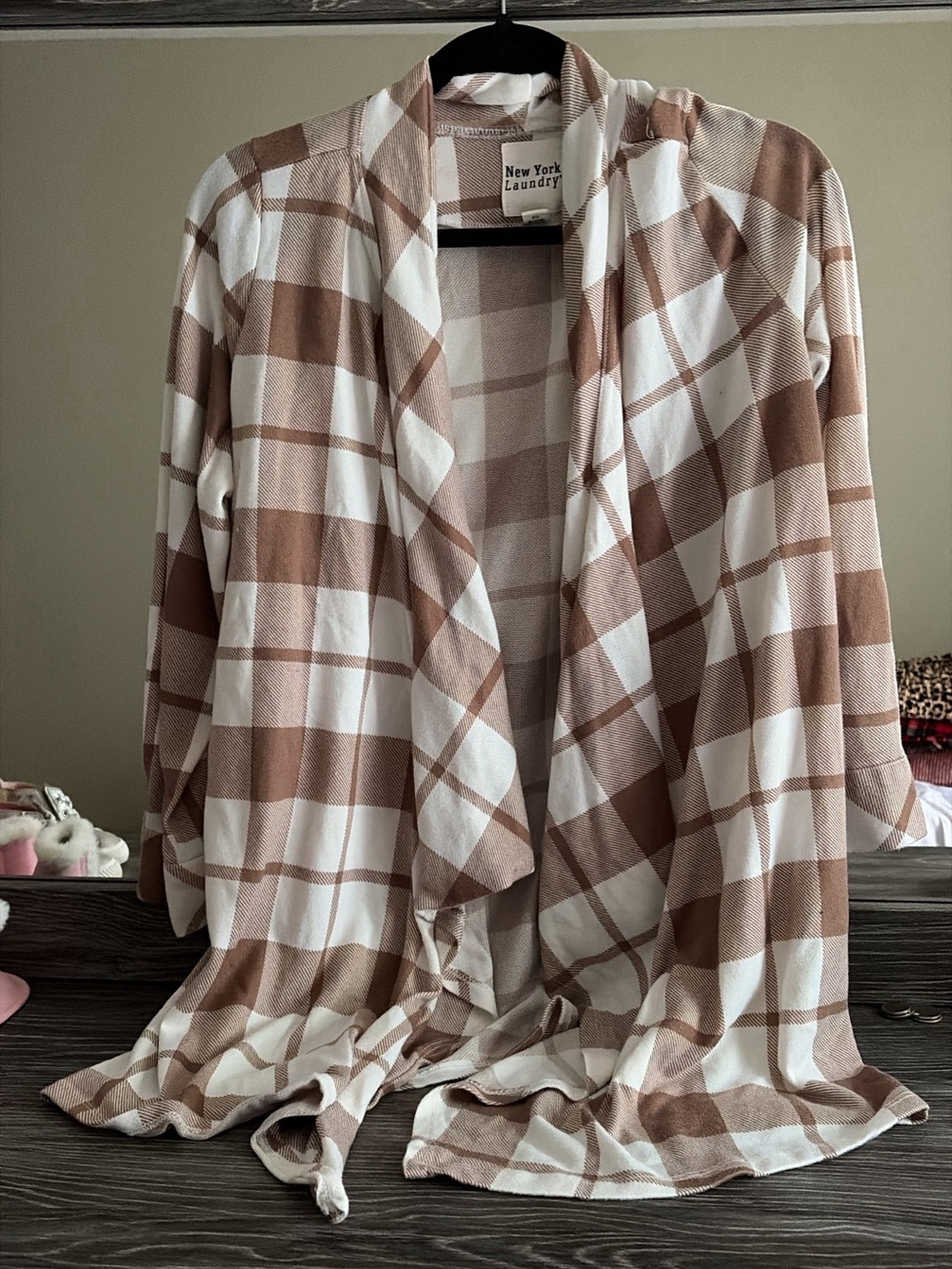 Brown & White Plaid Cardigan - Picture 1 of 1